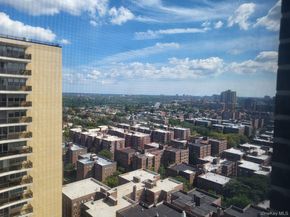 10210 66th Road 25A, Forest Hills NY 11375