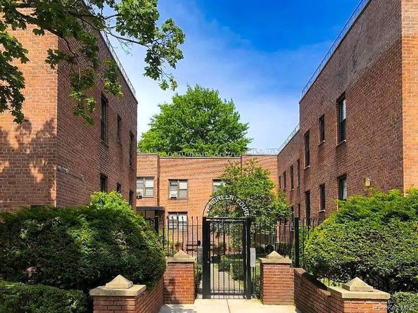 37-31 149th st 2m, Flushing NY 11354