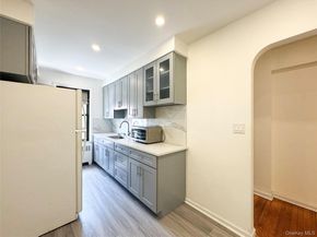 37-31 149th st 2m, Flushing NY 11354
