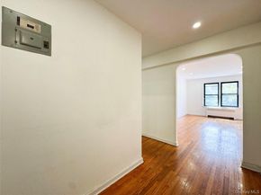37-31 149th st 2m, Flushing NY 11354