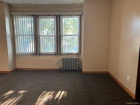 10749 131st Street, Richmond Hill NY 11419