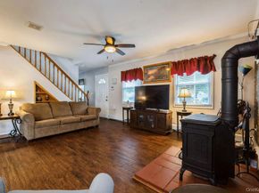 44 Rock Lane, Levittown NY 11756