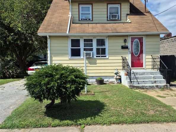 9 Watkins Street, Lynbrook NY 11563