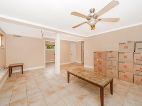 47 W Granada Avenue, Lindenhurst NY 11757