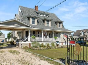 91 Ocean Avenue, Bay Shore NY 11706