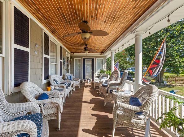91 Ocean Avenue, Bay Shore NY 11706