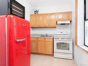 805 E 182nd Street 4E, Bronx NY 10460