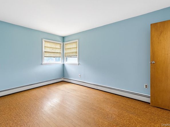 94-34 238th Street, Floral Park NY 11001