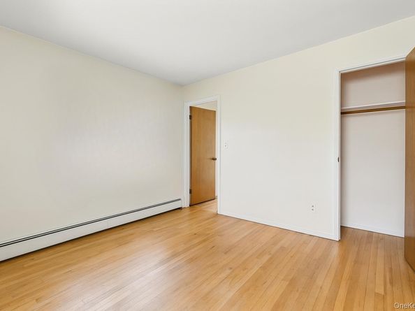 94-34 238th Street, Floral Park NY 11001