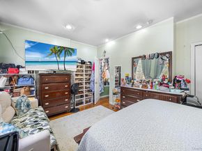 6921 78th Street, Middle Village NY 11379