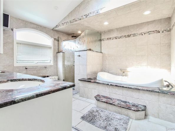 2775 Barbara Road, Bellmore NY 11710