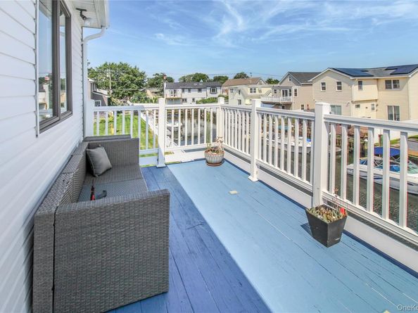 2775 Barbara Road, Bellmore NY 11710