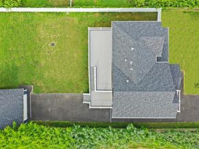 7 S Bay Avenue, Bay Shore NY 11706