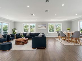 7 S Bay Avenue, Bay Shore NY 11706