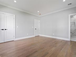 7 S Bay Avenue, Bay Shore NY 11706
