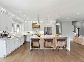 7 S Bay Avenue, Bay Shore NY 11706