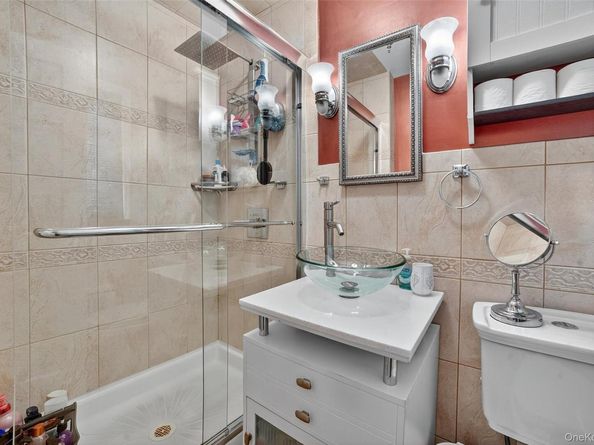 349 Hawthorne Terrace, Mount Vernon NY 10552