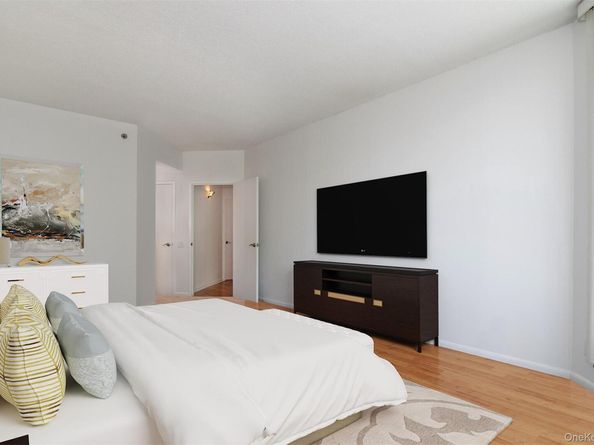 50 E Hartsdale Avenue 5K, Hartsdale NY 10530