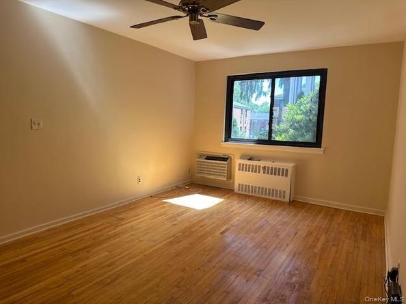 5 Lawrence Drive A, White Plains NY 10603