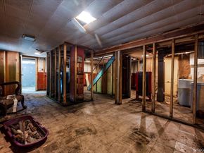 10 Hampton Terrace, White Plains NY 10607