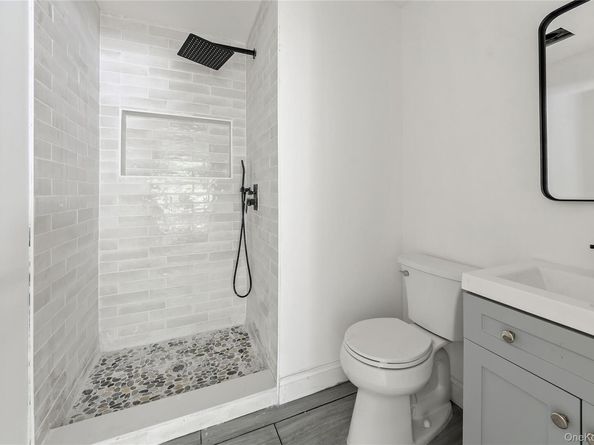 356 S 10 Avenue, Mount Vernon NY 10550