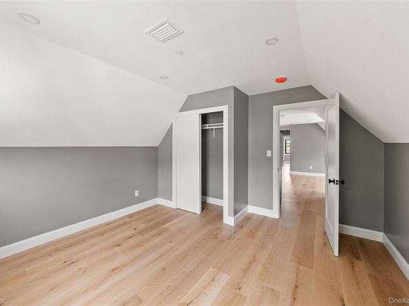356 S 10 Avenue, Mount Vernon NY 10550