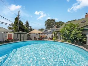 315 Red Maple Drive S, Wantagh NY 11793