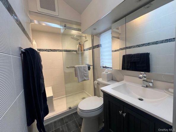 451 N Grove Street, Valley Stream NY 11580