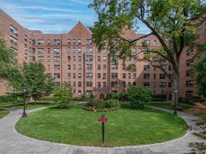 180 Garth Road 5F, Scarsdale NY 10583
