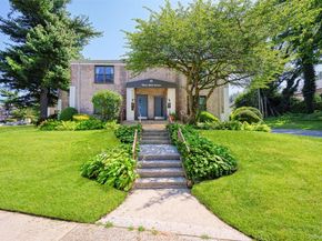 29 West Mill Drive 10A, Great Neck NY 11021