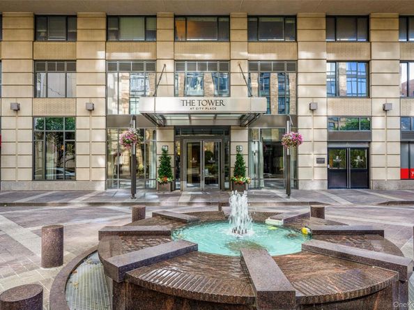 10 City Place 29H, White Plains NY 10601