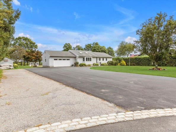 7 Windy Acres, Jamesport NY 11947