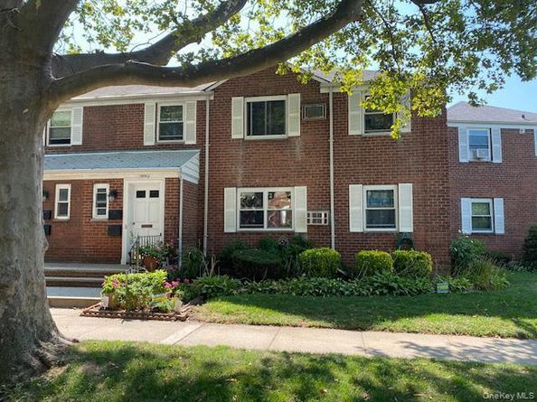 254-04 75th Avenue G2, Glen Oaks NY 11004