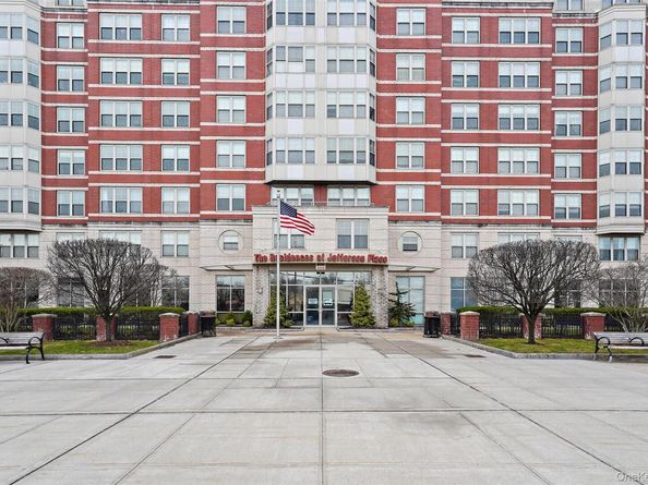 300 Mamaroneck Avenue 818, White Plains NY 10605