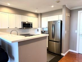 300 Mamaroneck Avenue 818, White Plains NY 10605