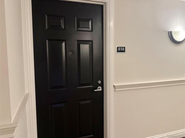 300 Mamaroneck Avenue 818, White Plains NY 10605