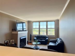 300 Mamaroneck Avenue 818, White Plains NY 10605