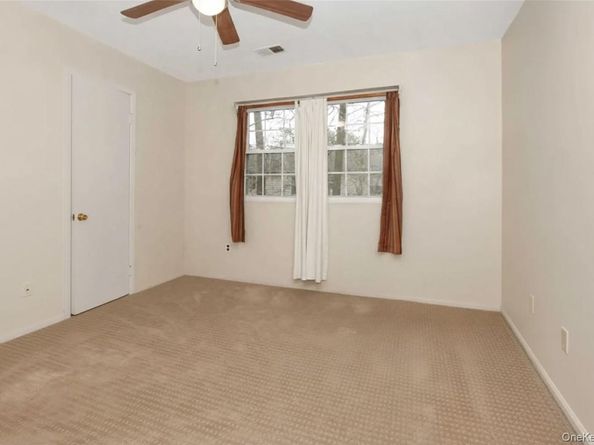 14 Franklin Commons, Brookhaven NY 11980