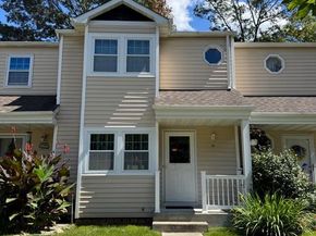 14 Franklin Commons, Brookhaven NY 11980