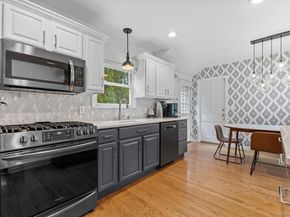 73 Middle Road, Eastchester NY 10709