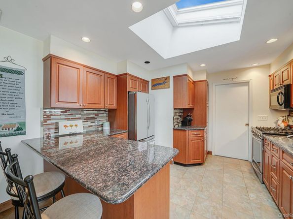 121 Plymouth Street, West Babylon NY 11704
