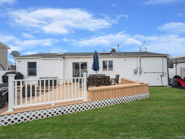 121 Plymouth Street, West Babylon NY 11704
