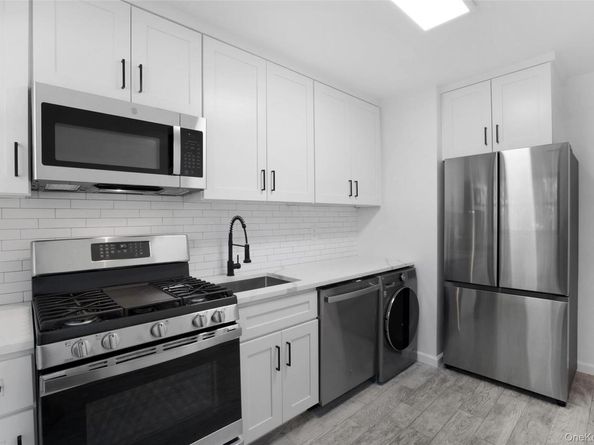 74-56 220 Street 1st Floor, Bayside NY 11364