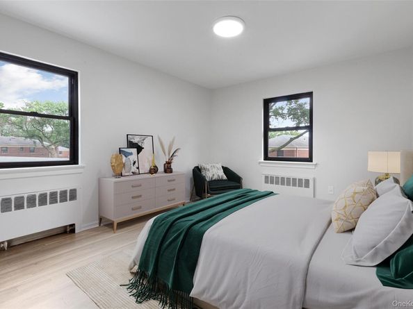 74-56 220 Street 1st Floor, Bayside NY 11364