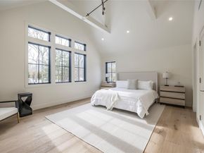 33 Harbor View Drive, East Hampton NY 11937