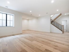 33 Harbor View Drive, East Hampton NY 11937