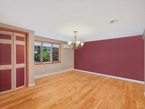 40 Valentine Avenue, Glen Cove NY 11542
