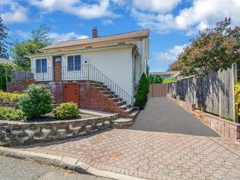 40 Valentine Avenue