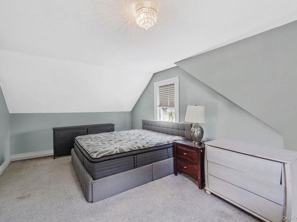 40 Valentine Avenue, Glen Cove NY 11542