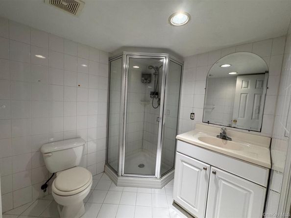 3799 Mansfield Drive, Seaford NY 11783